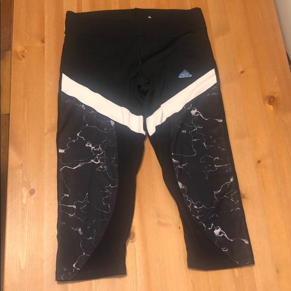 Adidas Capri Marble Legging Size L New w/o tag - Picture 2 of 7